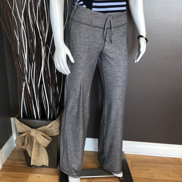 🍋 Lululemon Relaxed Fit Pant - Picture 3 of 11